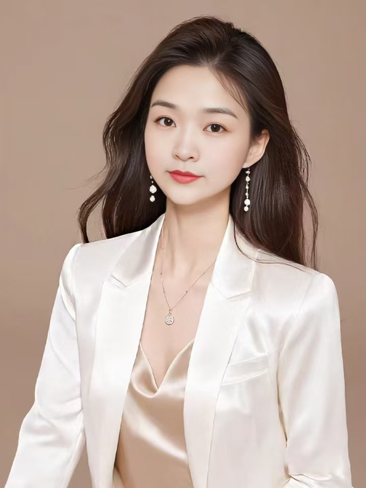 露西的头像-小鱼项目网